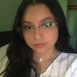 Meet your Posher, Beatriz